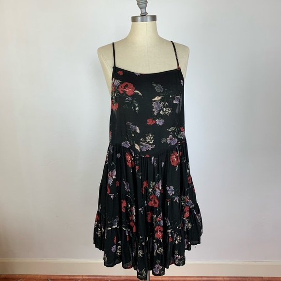 Free People Dresses & Skirts - Free People Back Floral Rose Slip